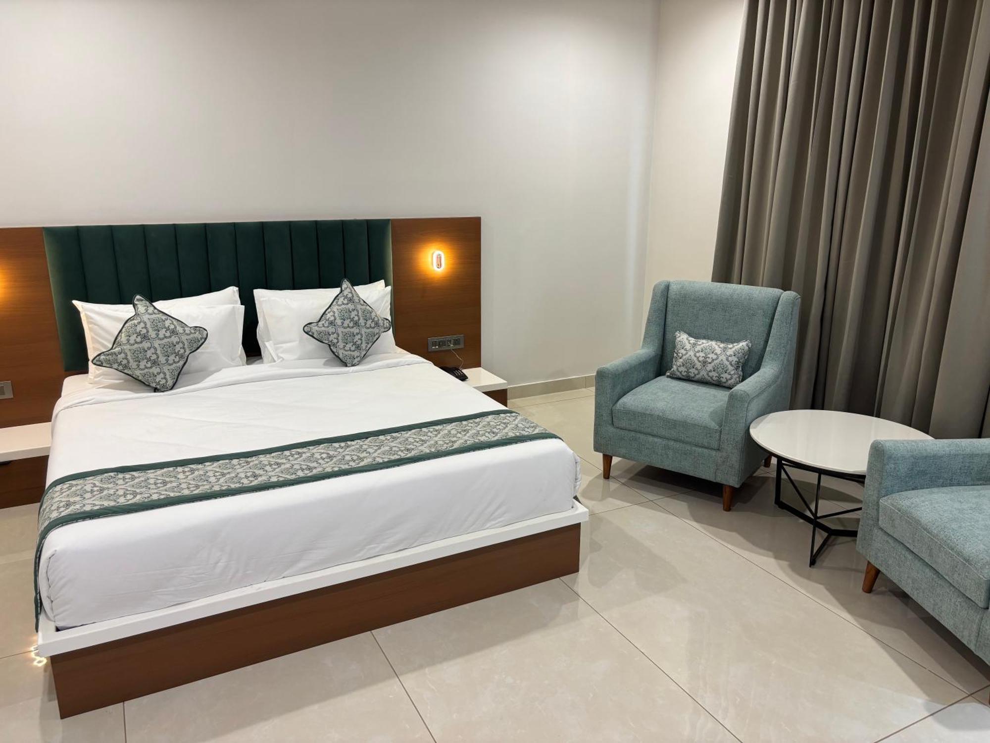 Hotel The Crown Inn Jhunjhunu Eksteriør bilde